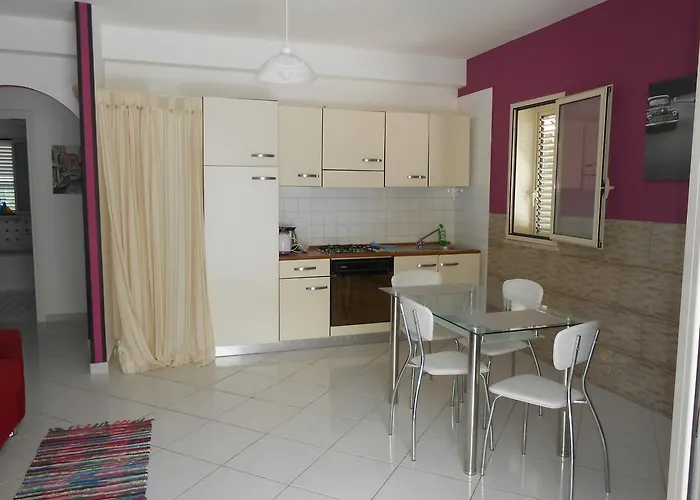 Santa Lucia 切法卢