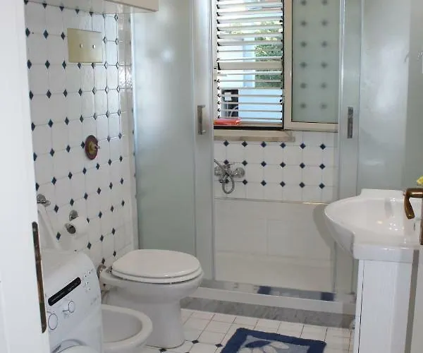 Santa Lucia 切法卢