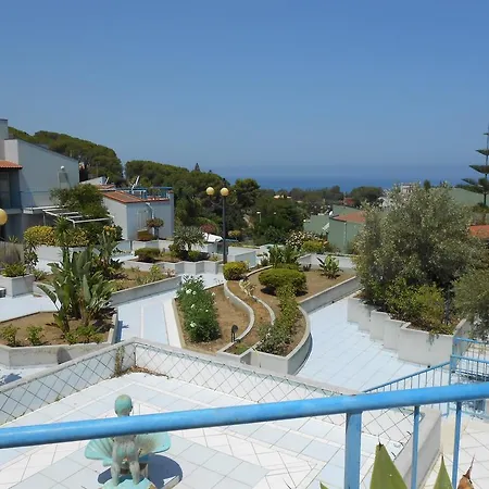 Santa Lucia Apartment Cefalu