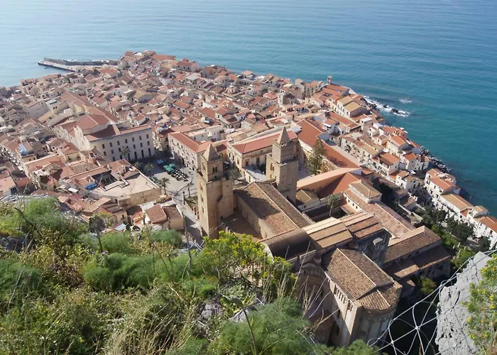 Santa Lucia דירה צ'פאלו